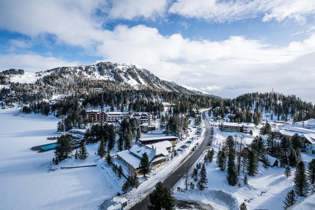 Panorama Hotel Turracher Hohe ภายนอก รูปภาพ